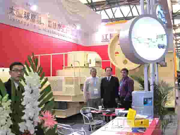 红星机器国际展会现场