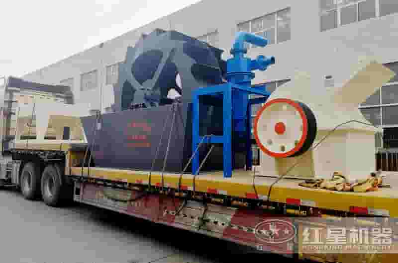 红星机器小型锤式打沙机现场发货图 红星机器小型锤式打沙机现场发货图